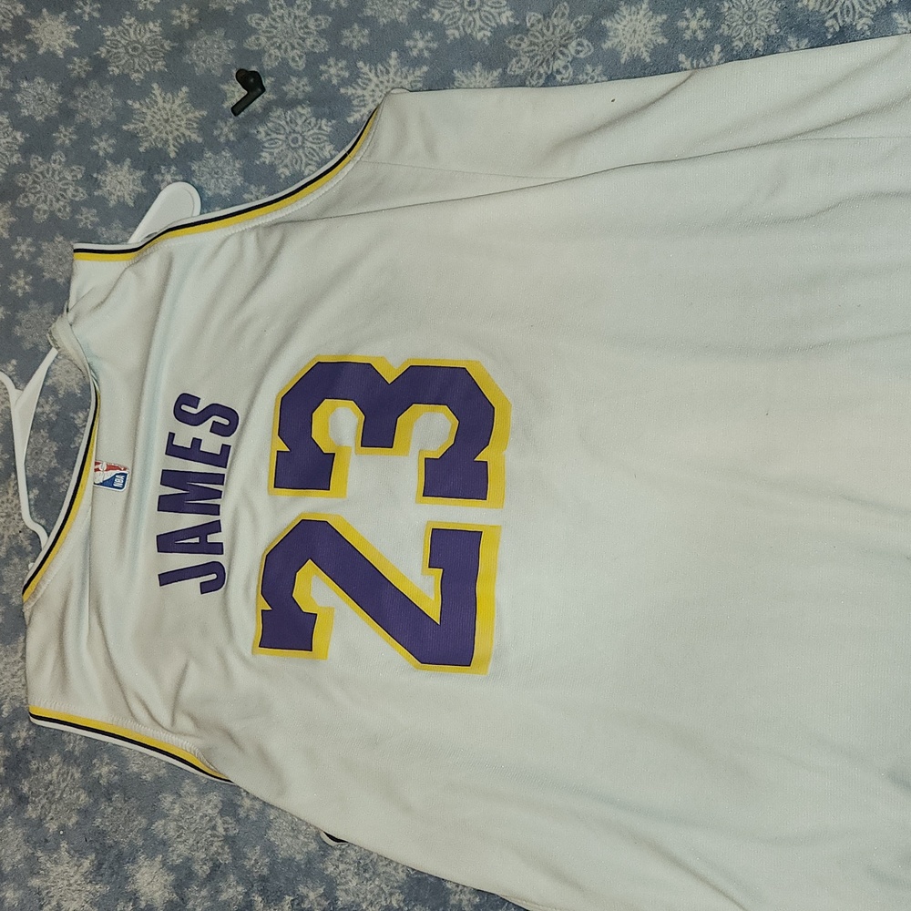 Lebron james jersey men size 2xl